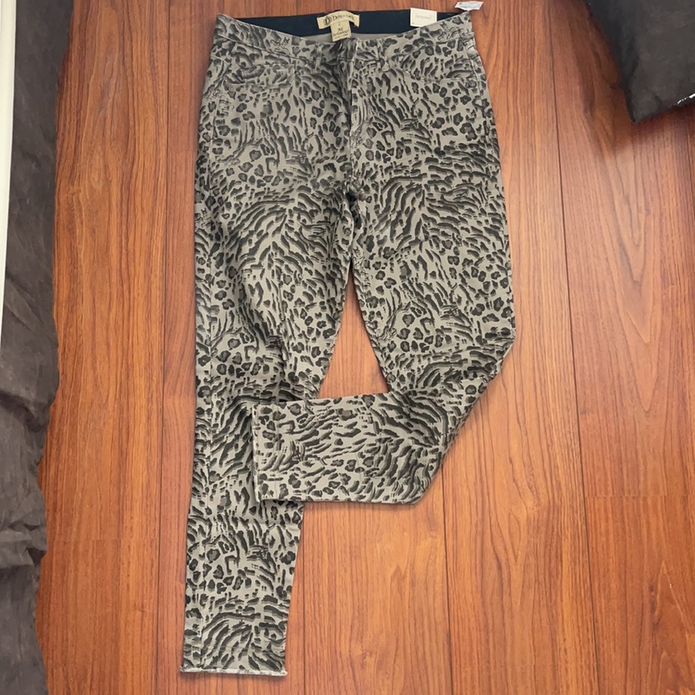 Democracy animal print jean size 6 NWT - Picture 2 of 3